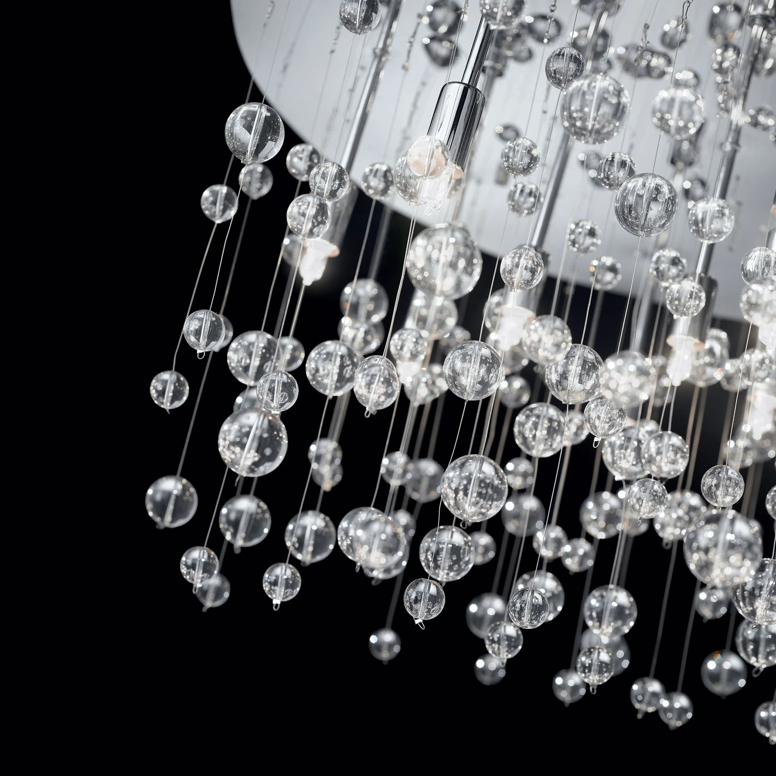 Neve by Ideal Lux, installed