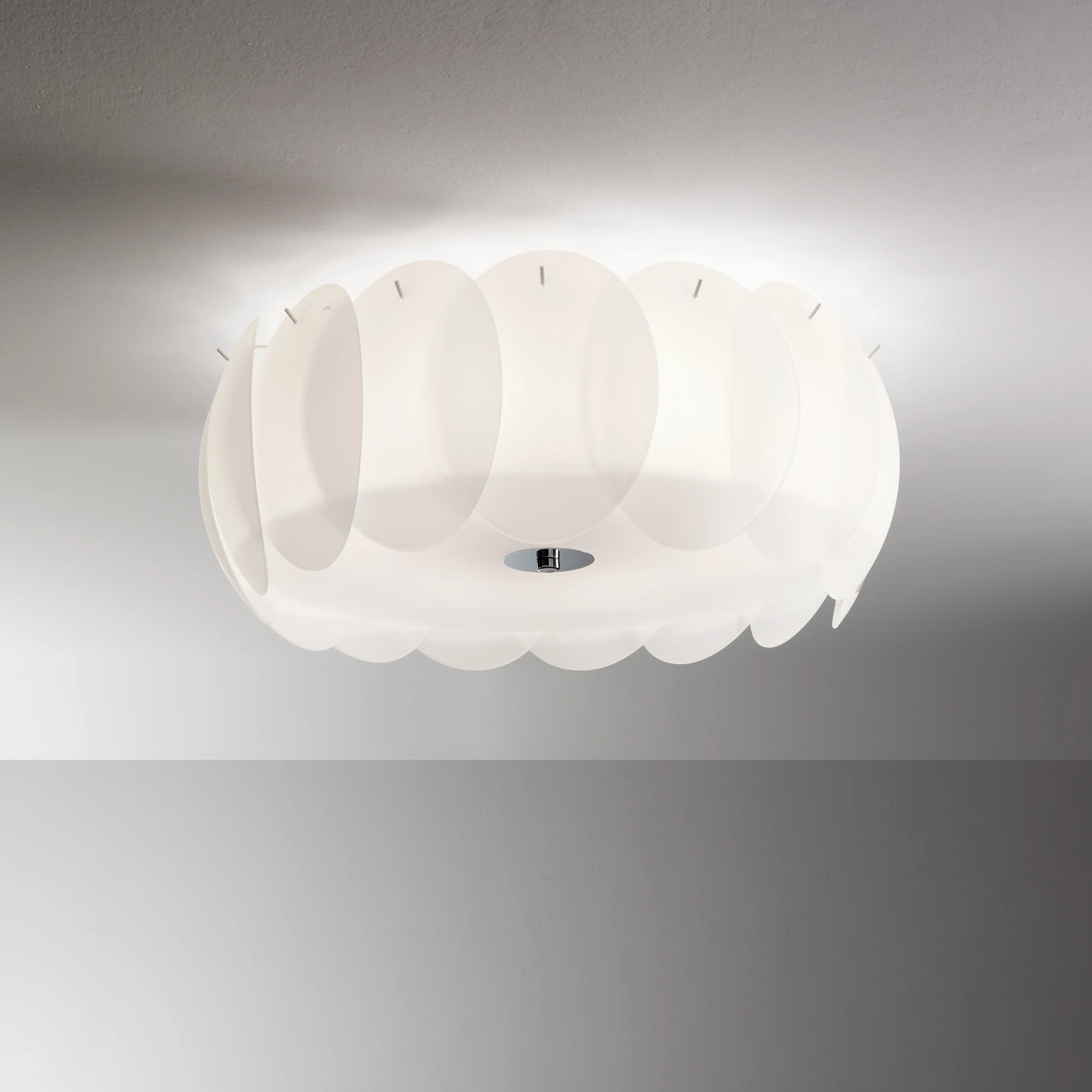Ovalino AP2 by Ideal Lux, installed