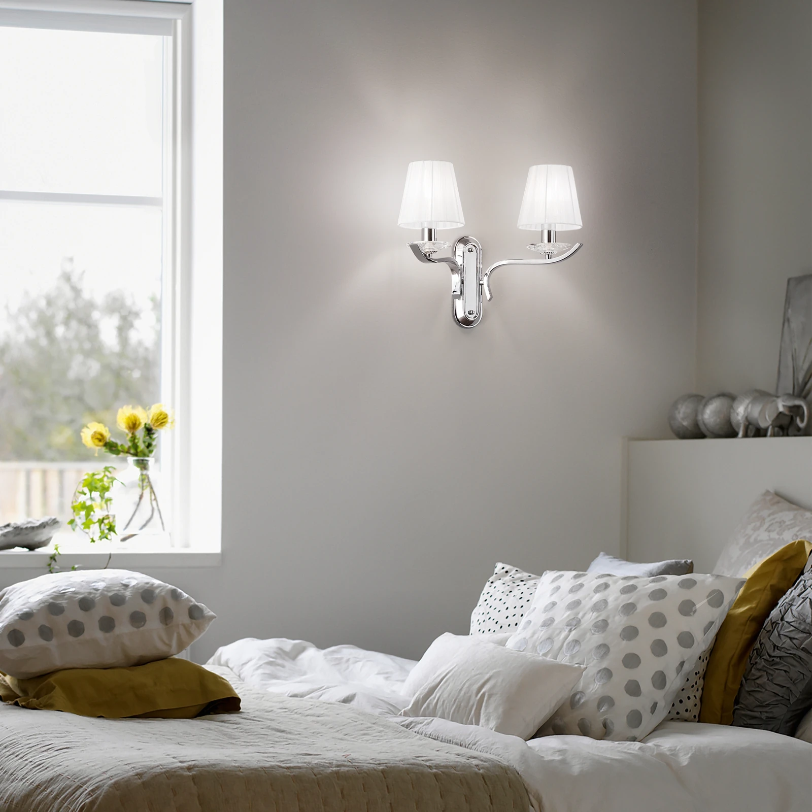 Pegaso AP2 White installed in an interior