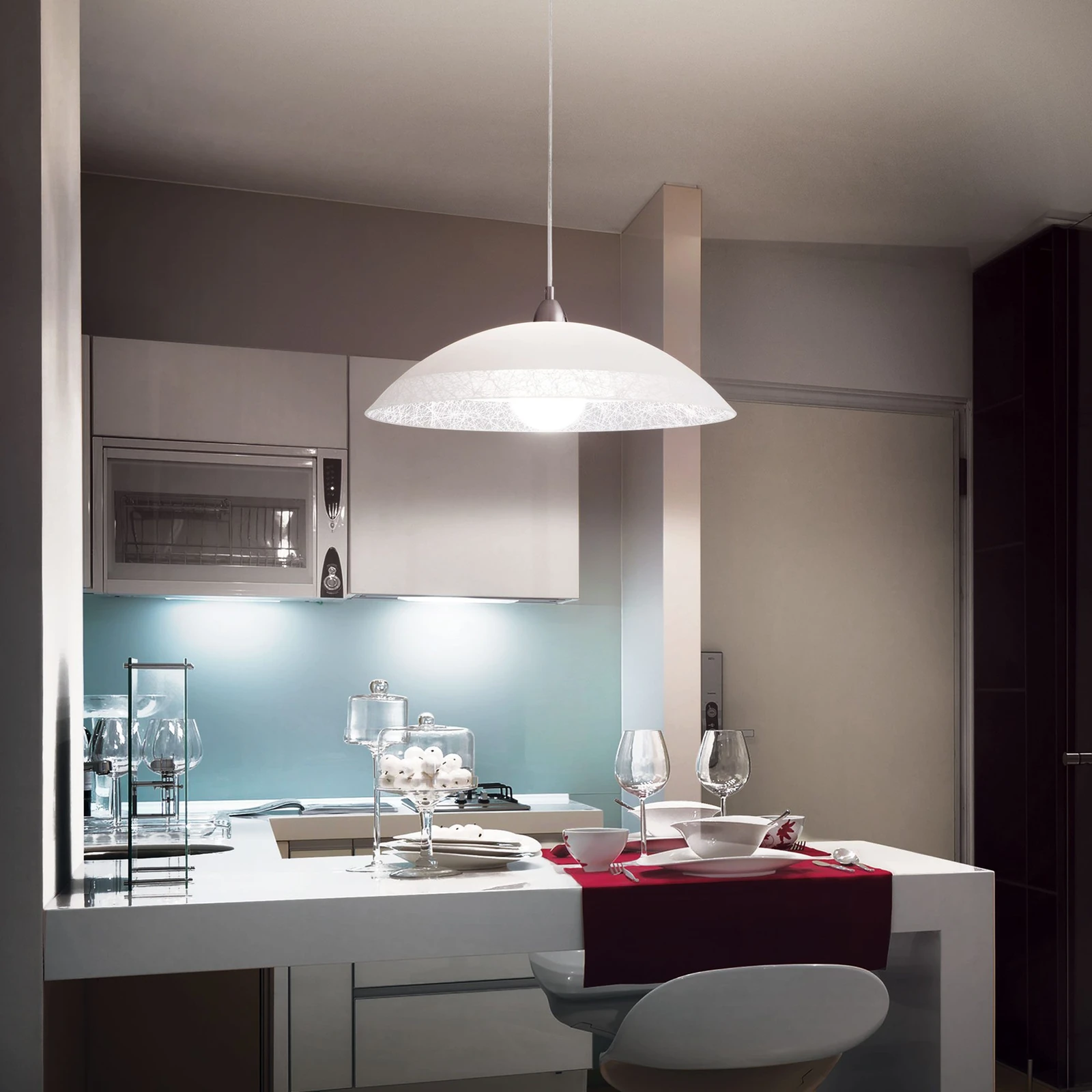 Lana SP1 by Ideal Lux, installed