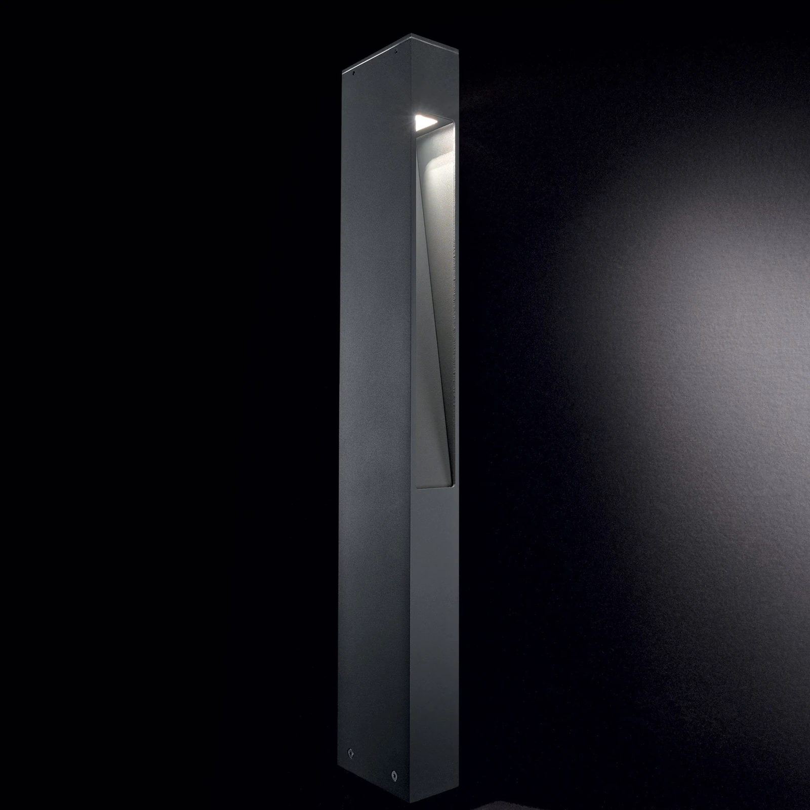 Mercurio PT1 by Ideal Lux, installed