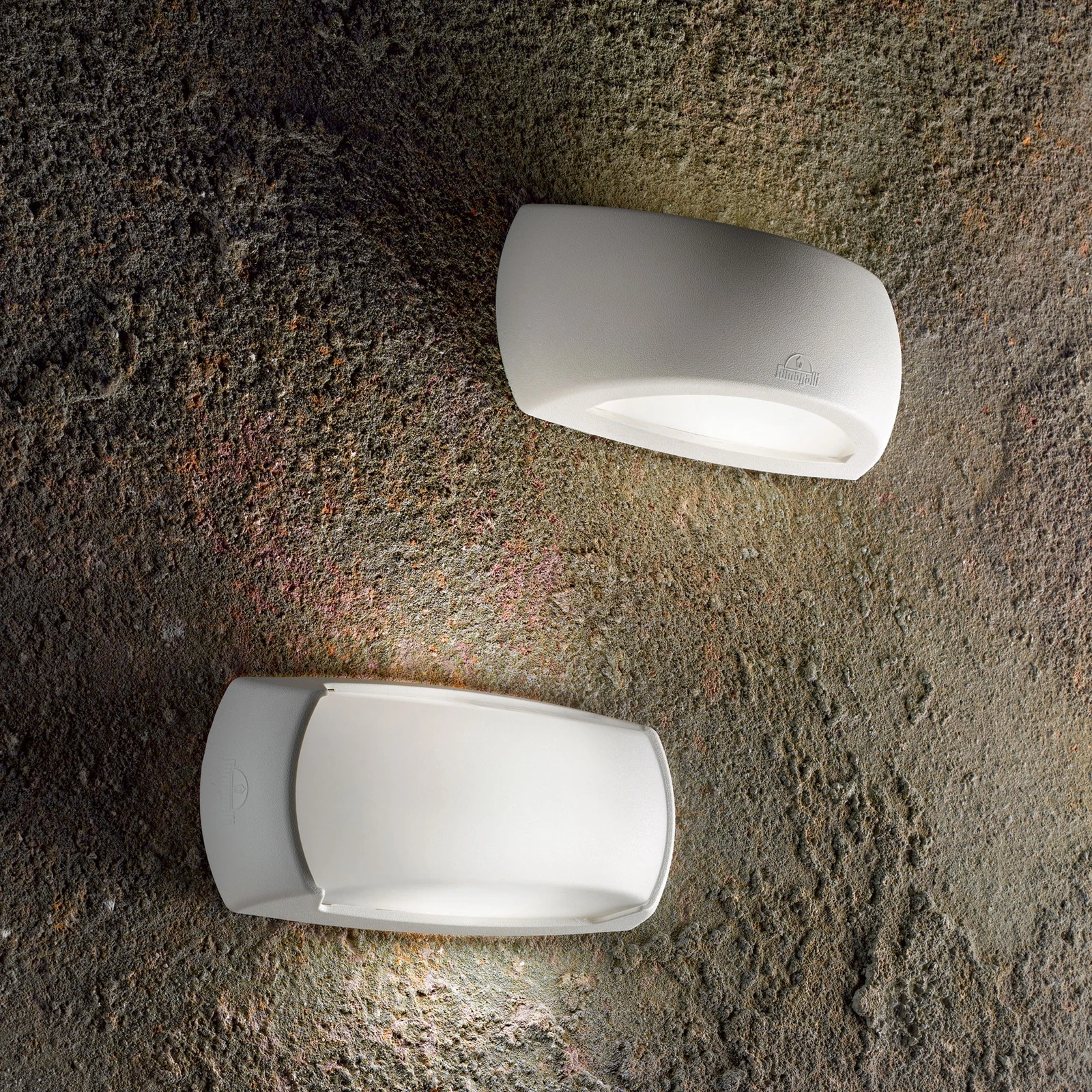 Felix-1 AP1 White by Ideal Lux, installed