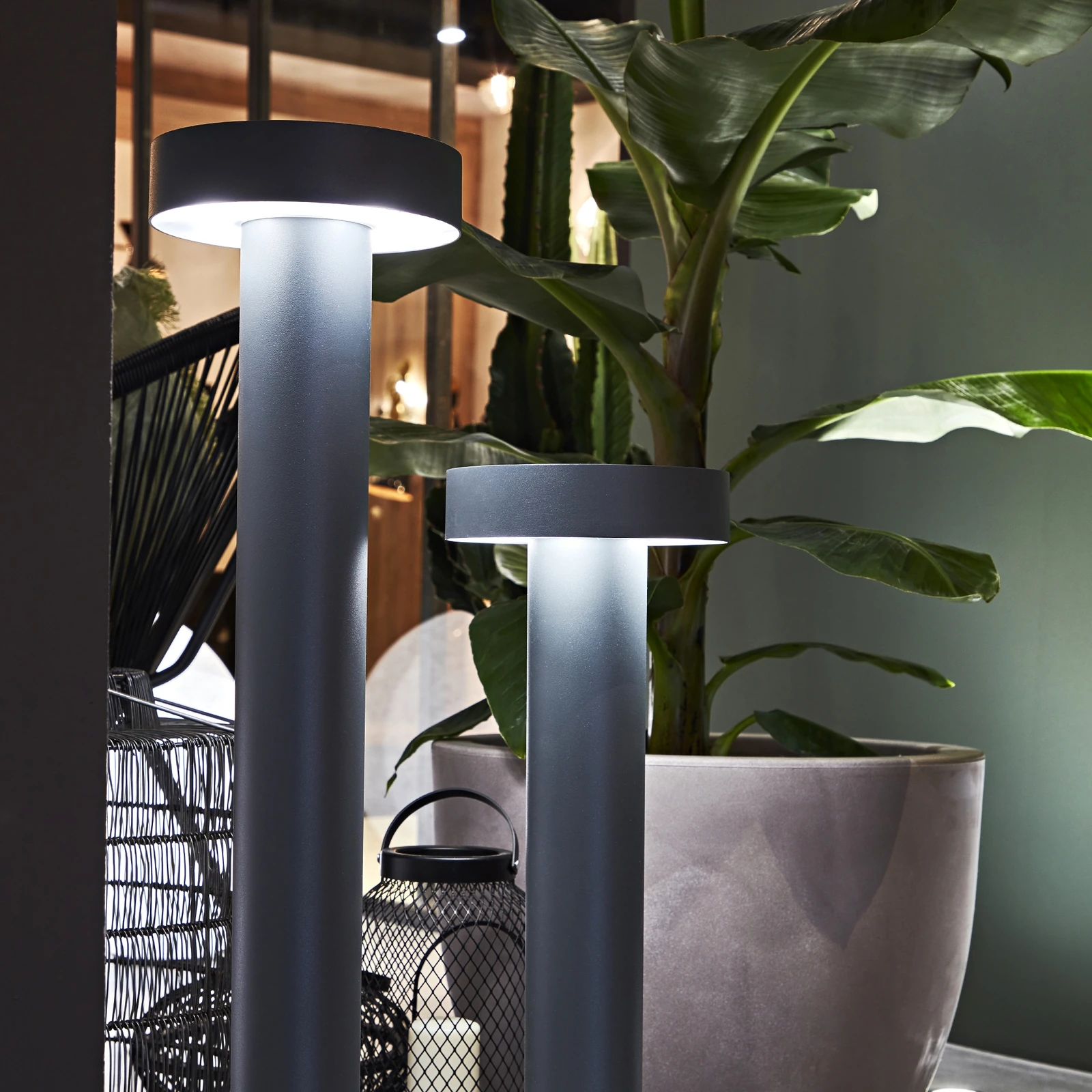 Tesla PT4 by Ideal Lux, installed