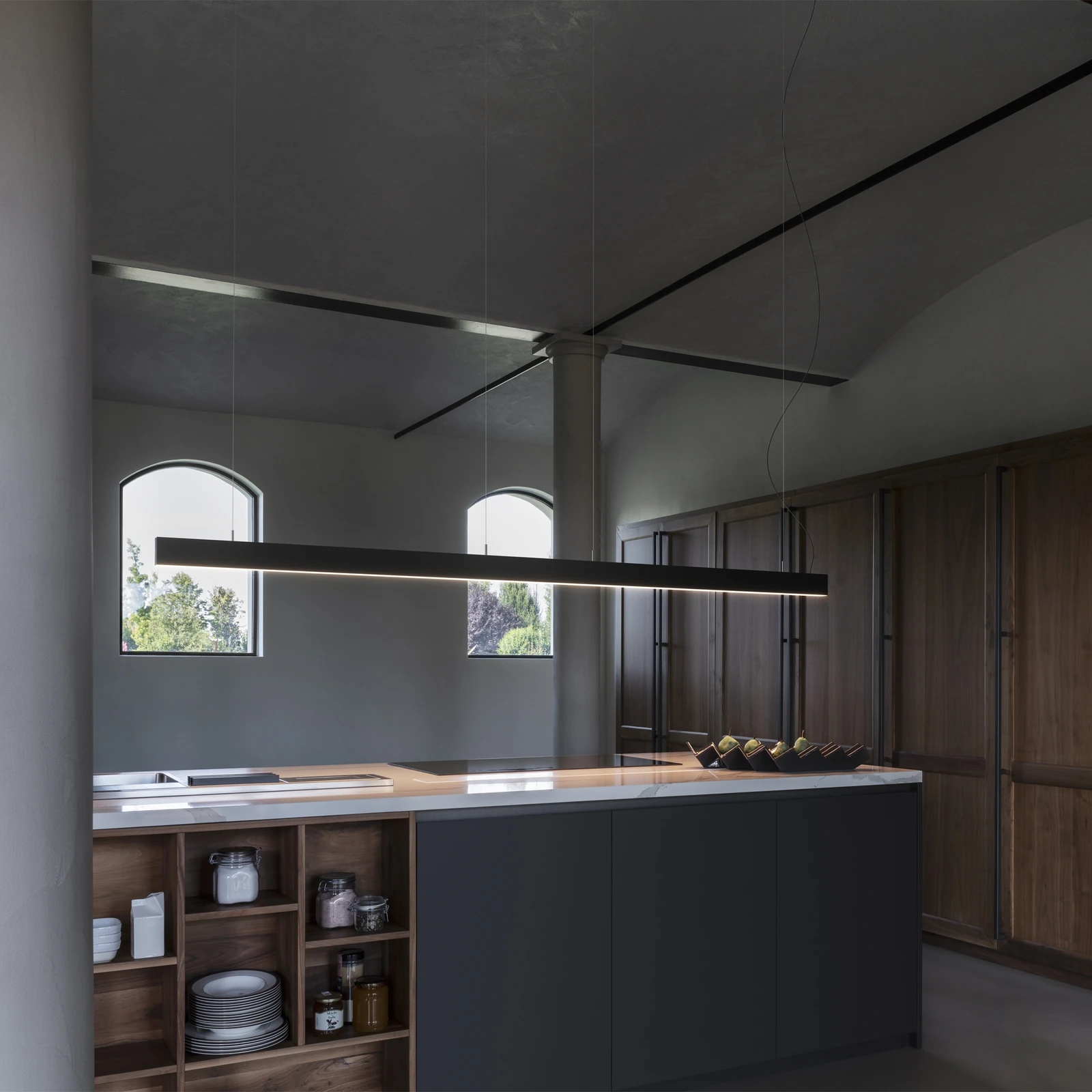 Fluo Wide 1200mm 4000K (192505) installed in an interior
