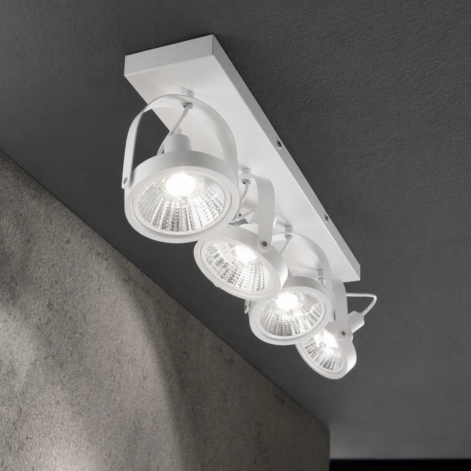 Glim by Ideal Lux, installed