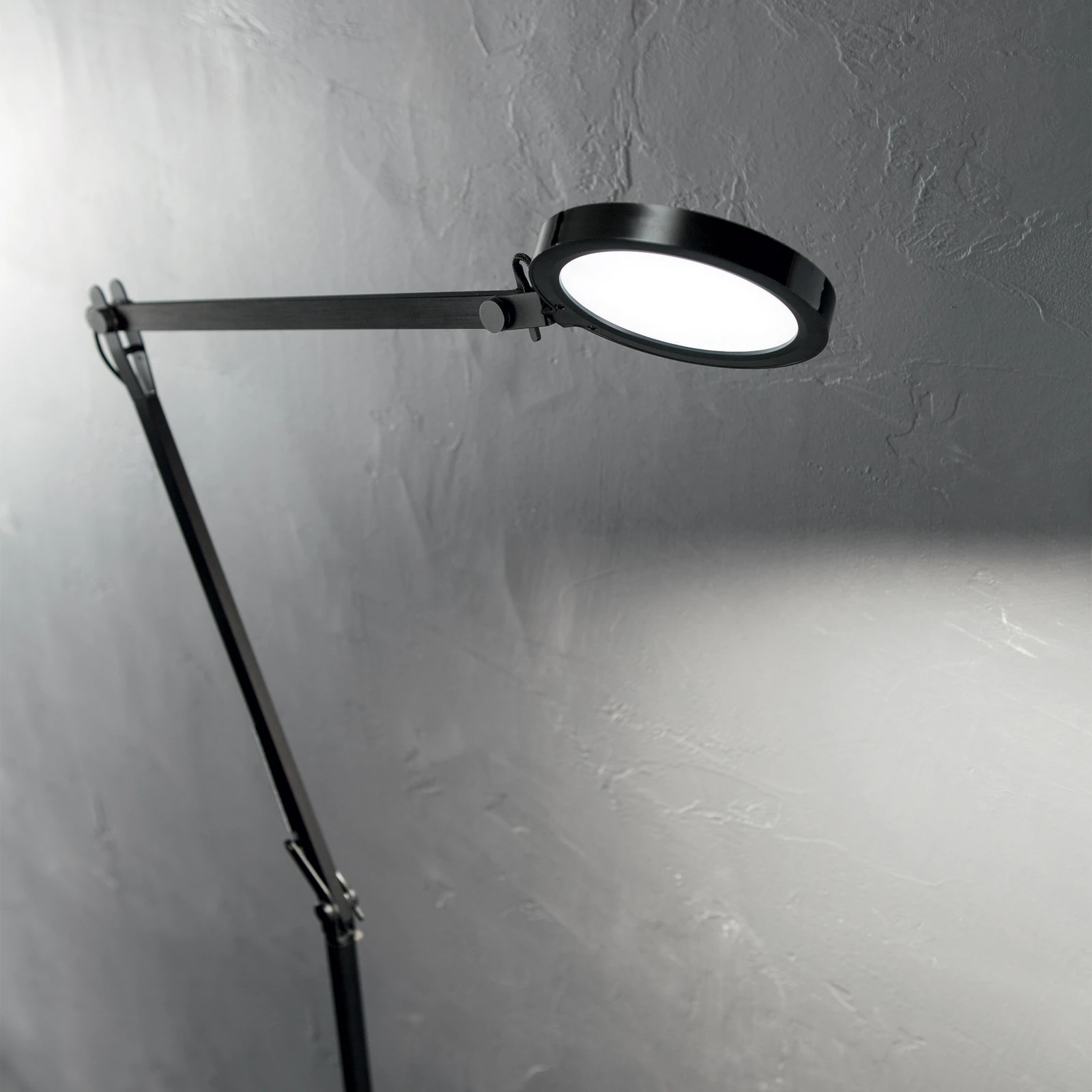Futura PT Black installed in an interior