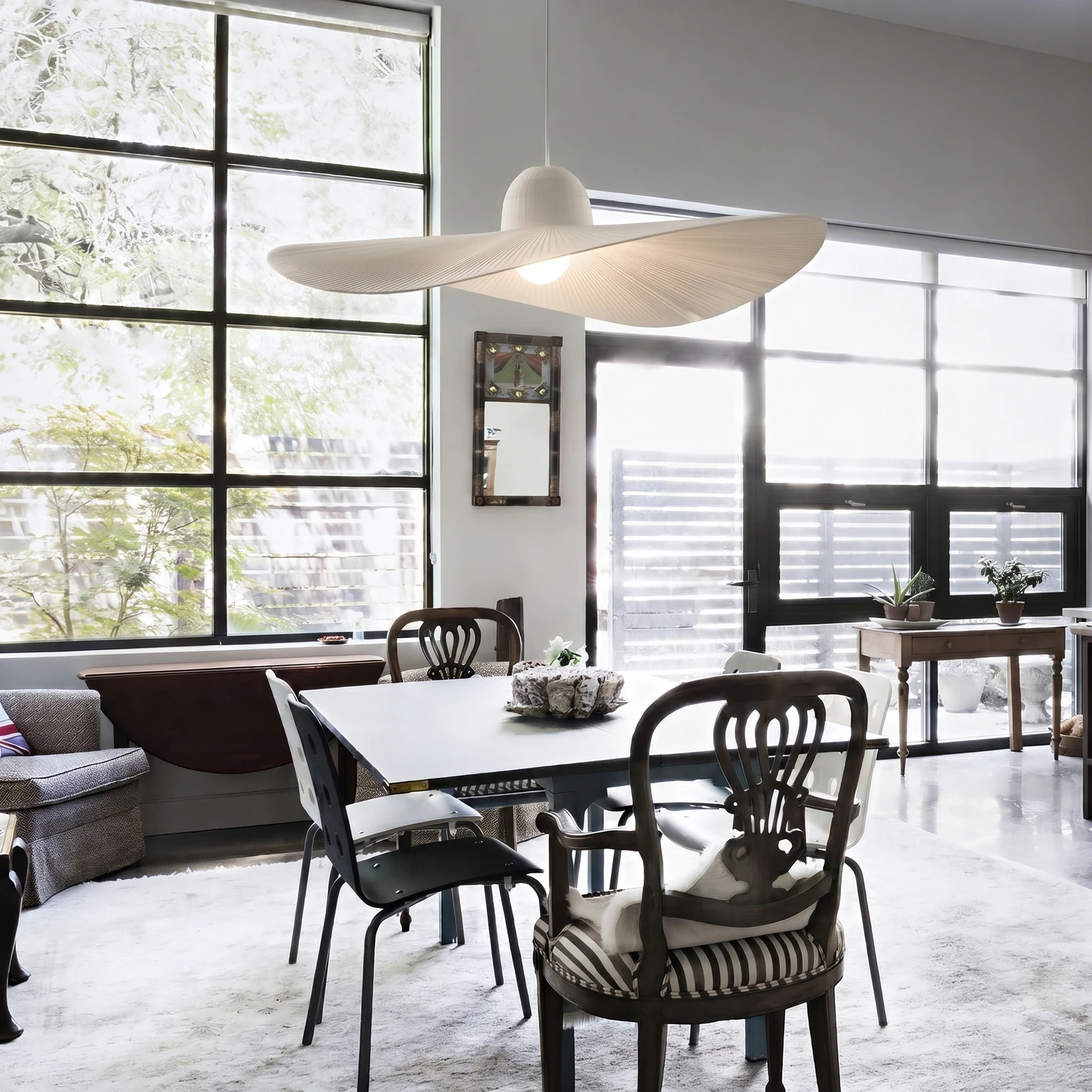 Madame SP1 Ivory by Ideal Lux, installed