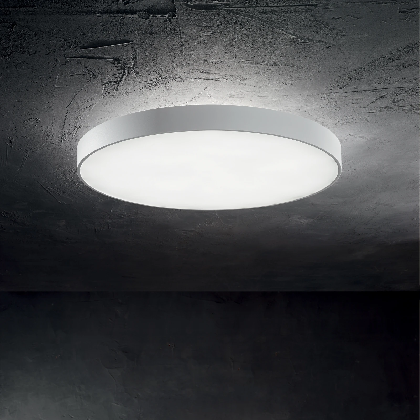 Halo Ceiling Light by Ideal Lux, installed