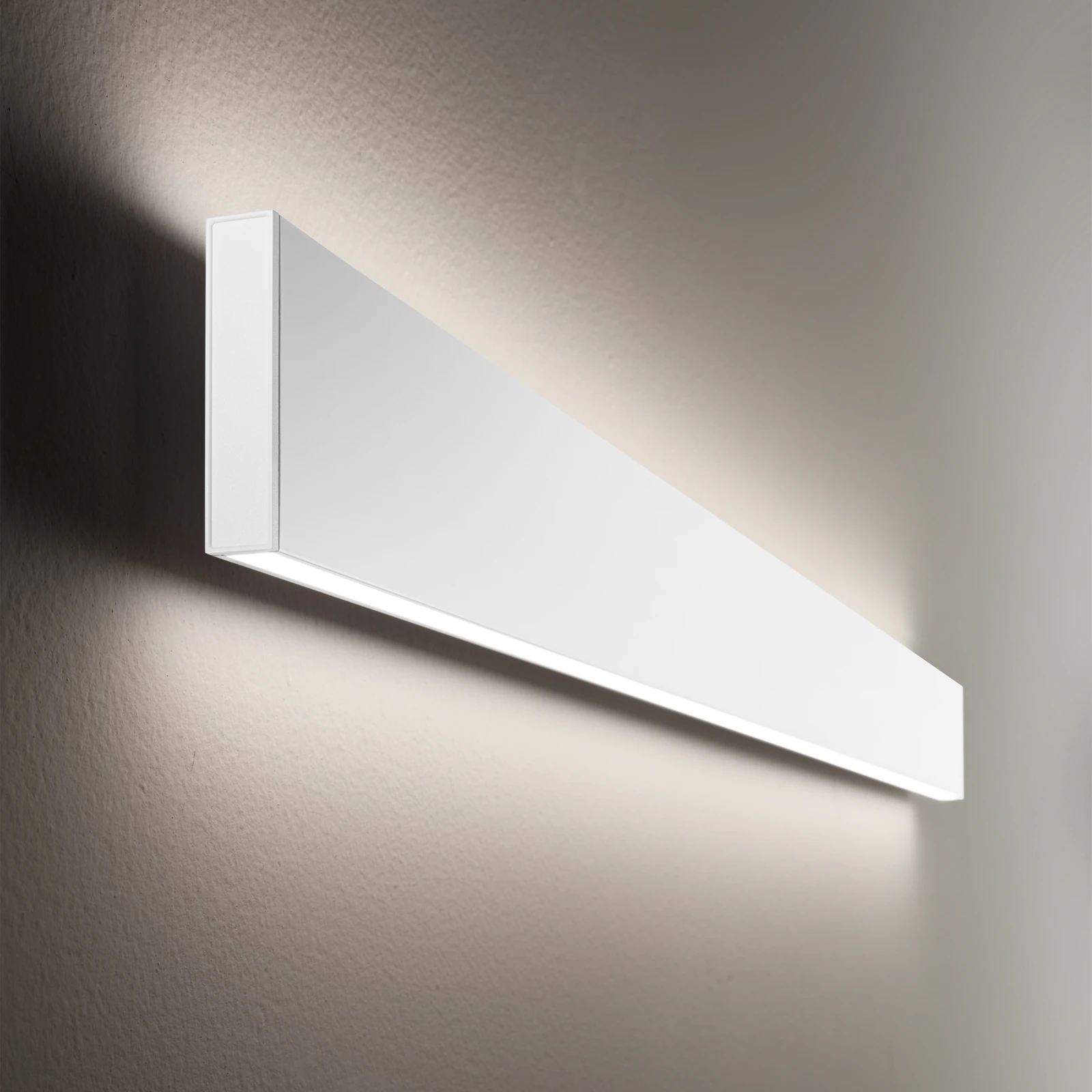 Steel AP2 D20 Bi-emission Wide by Ideal Lux, installed