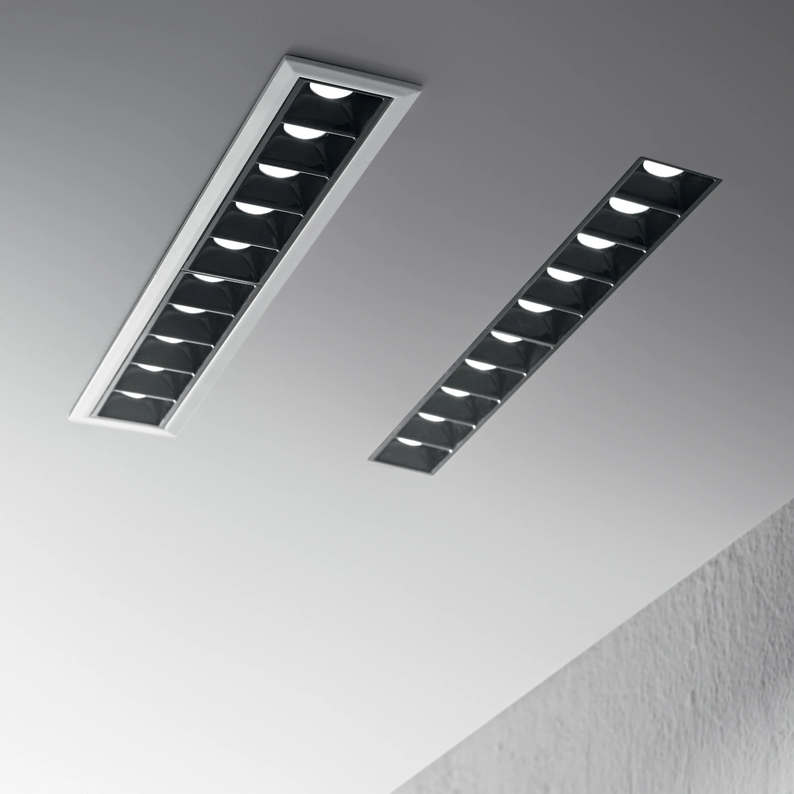 Lika Fi Trimless 20W 4000K Bk installed in an interior