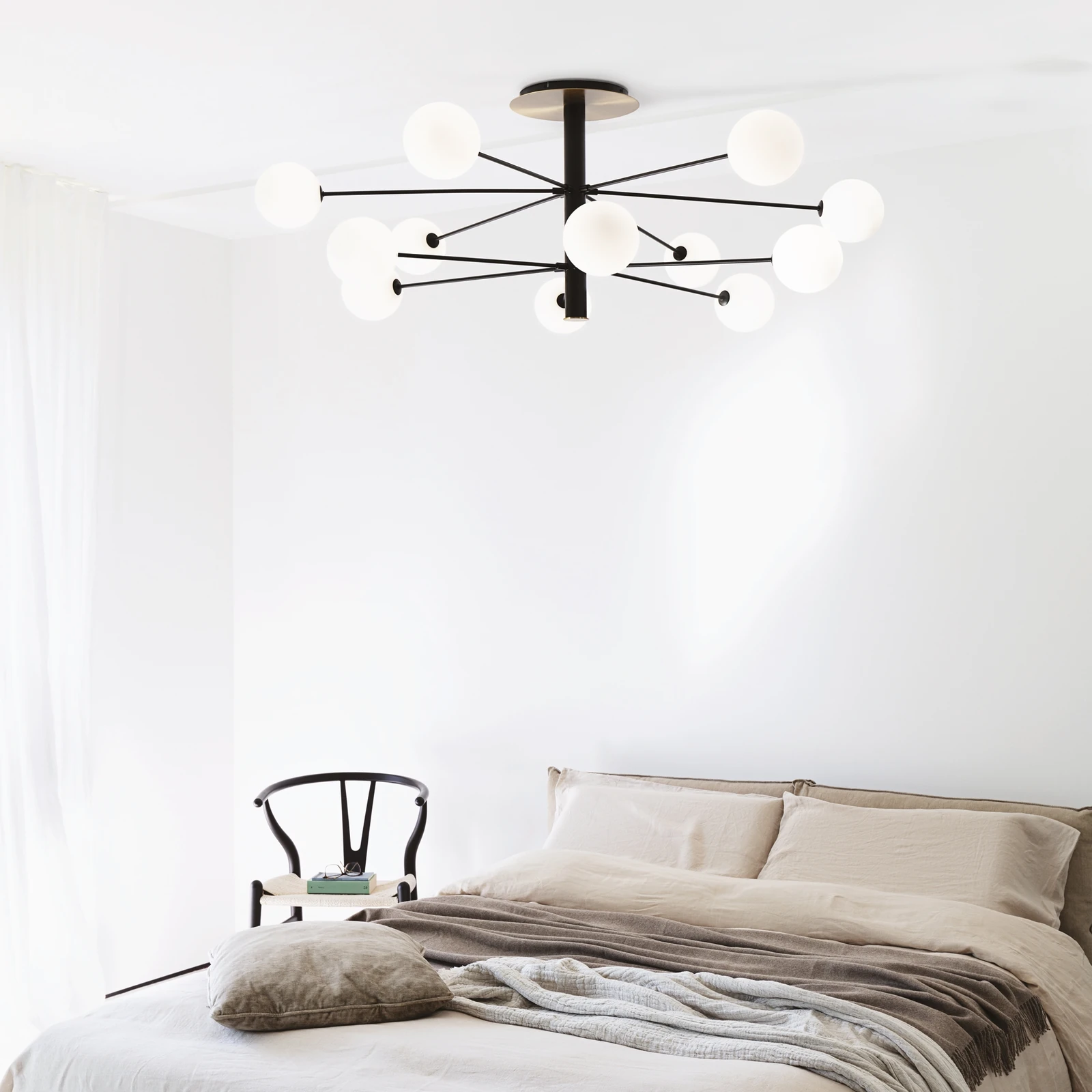 Cosmopolitan by Ideal Lux, installed