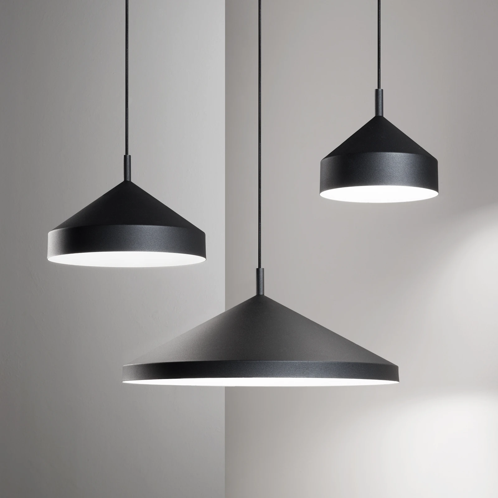 Yurta SP1 by Ideal Lux, installed