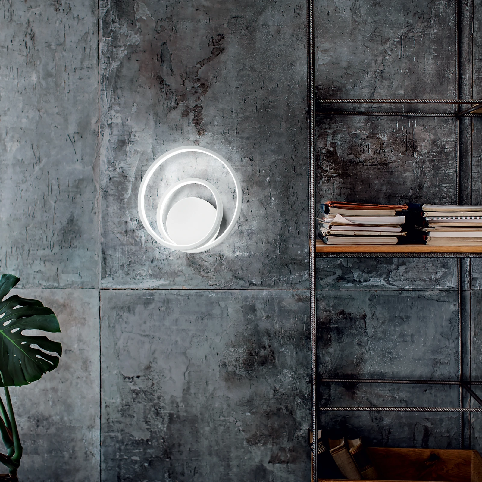 Oz Wall Light by Ideal Lux, installed