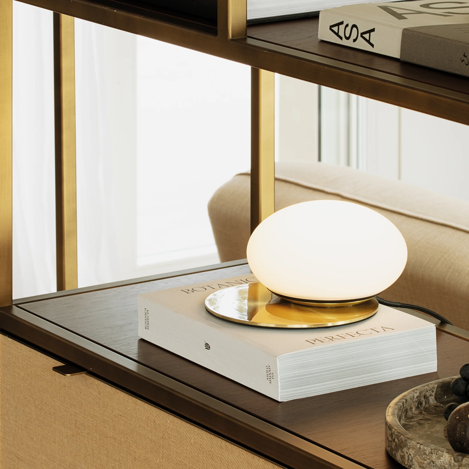 Ninfea TL1 by Ideal Lux, installed