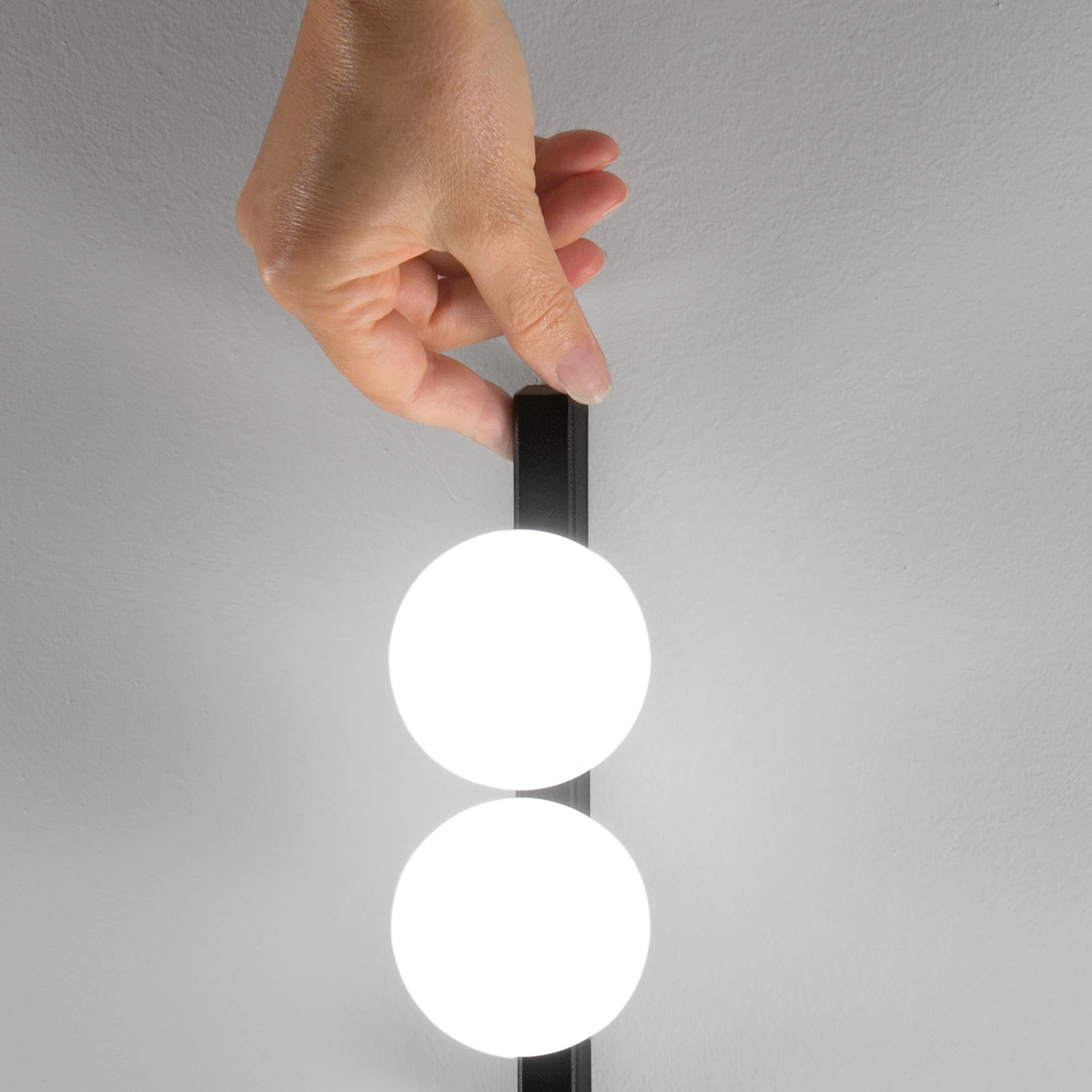 Binomio LED by Ideal Lux, installed