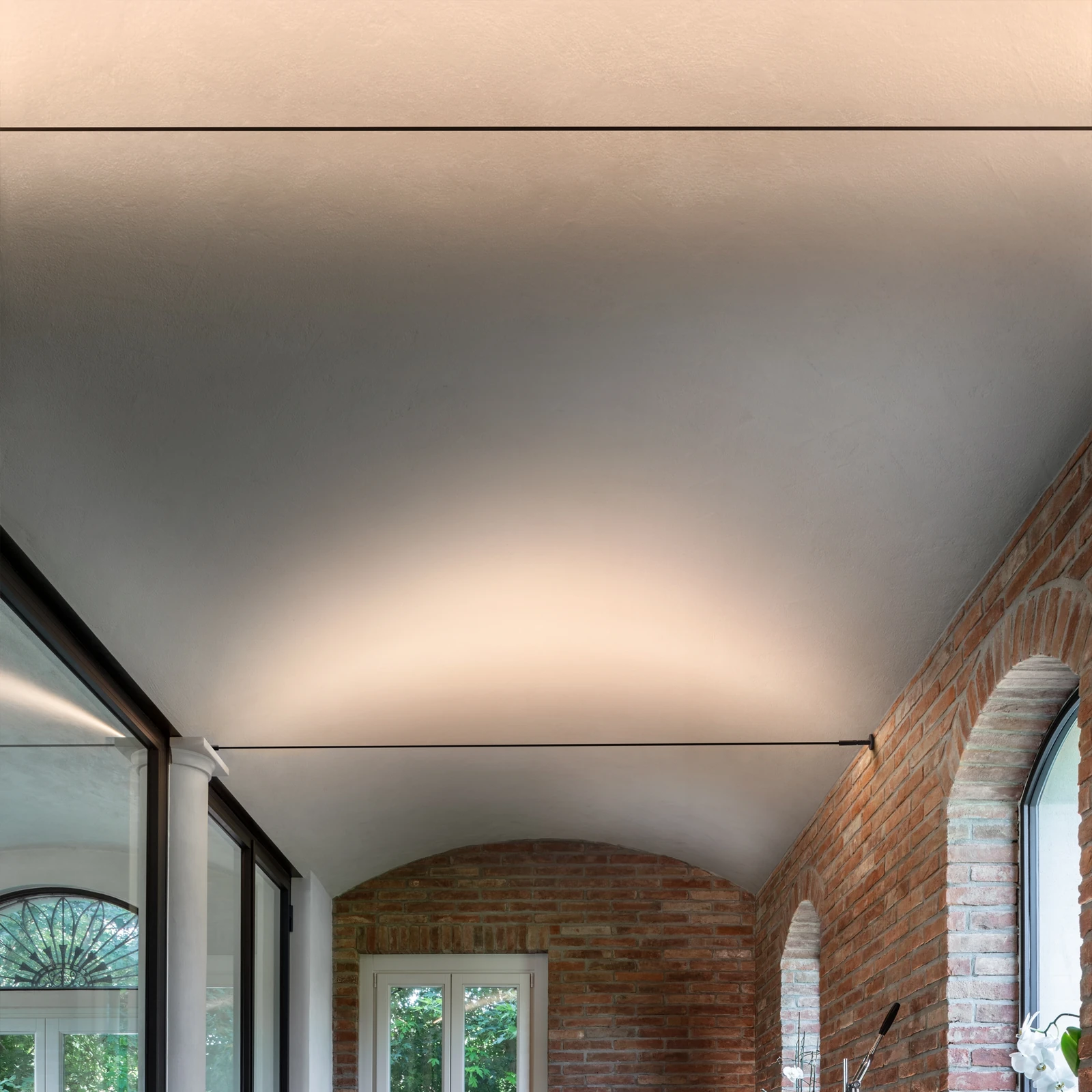 Tesi 08mm 10000mm (10 Steel) installed in an interior