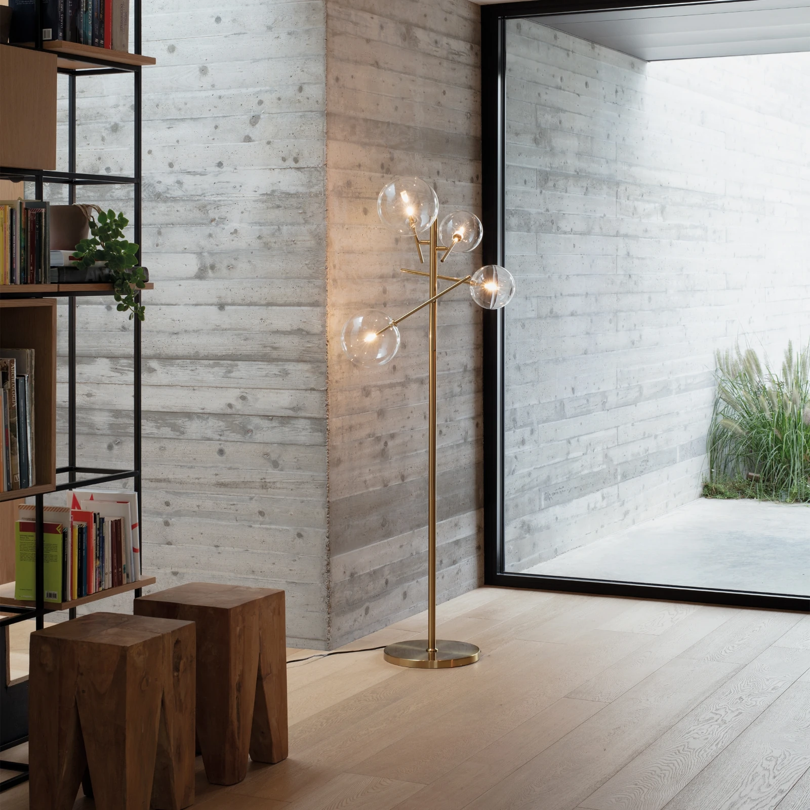 Equinoxe PT04 Graded by Ideal Lux, installed