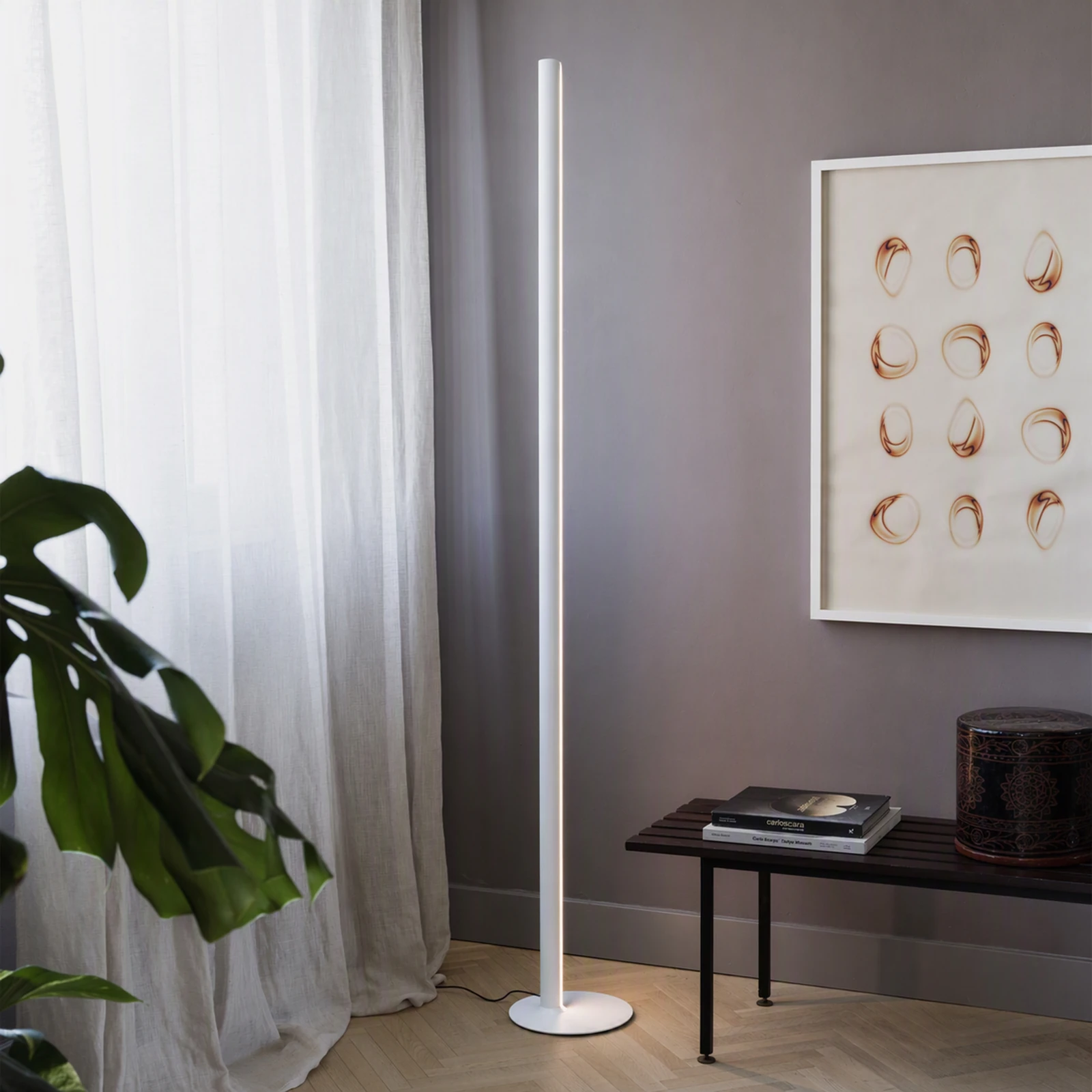 Dorica PT3 White installed in an interior