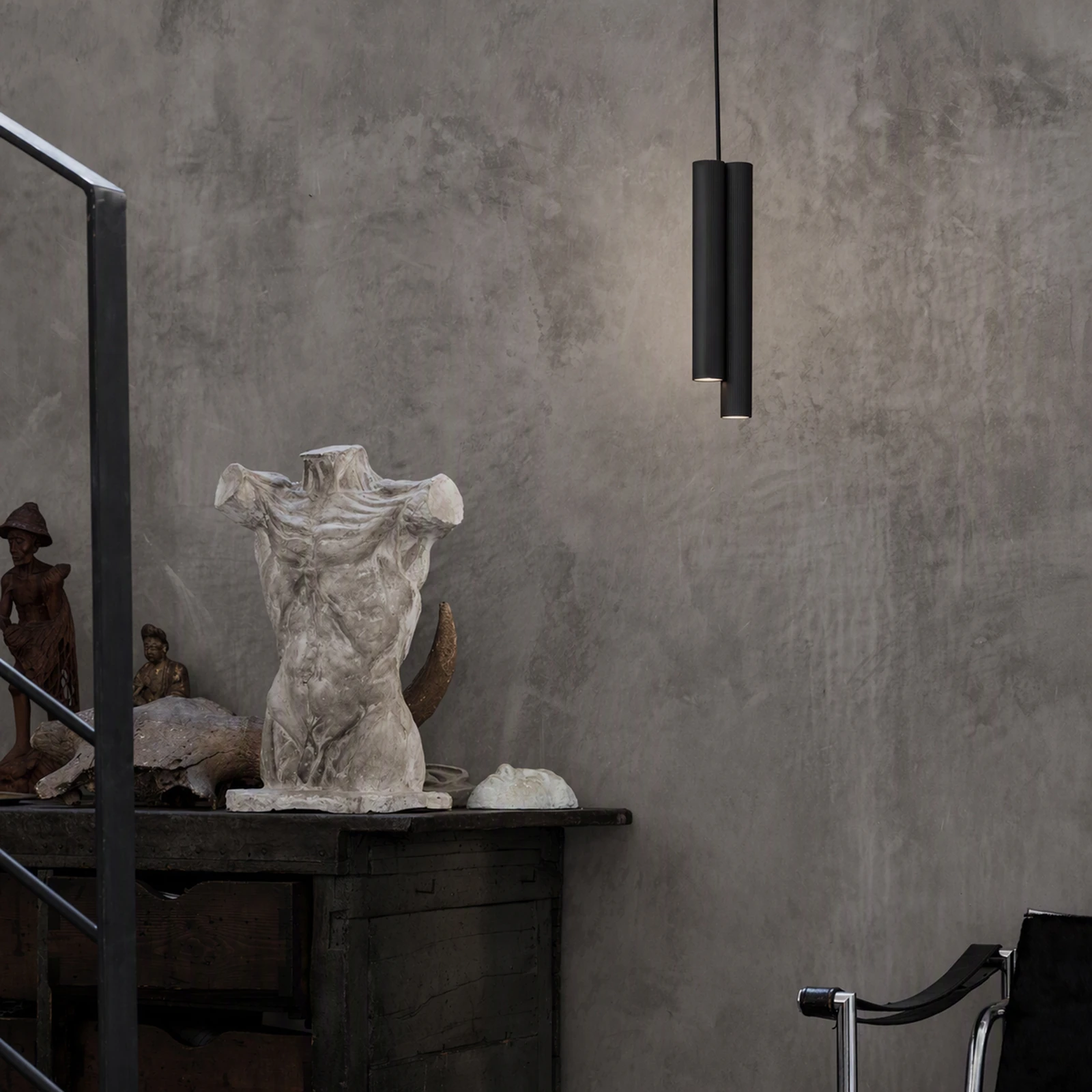 Dorica SP3 D90 Black installed in an interior