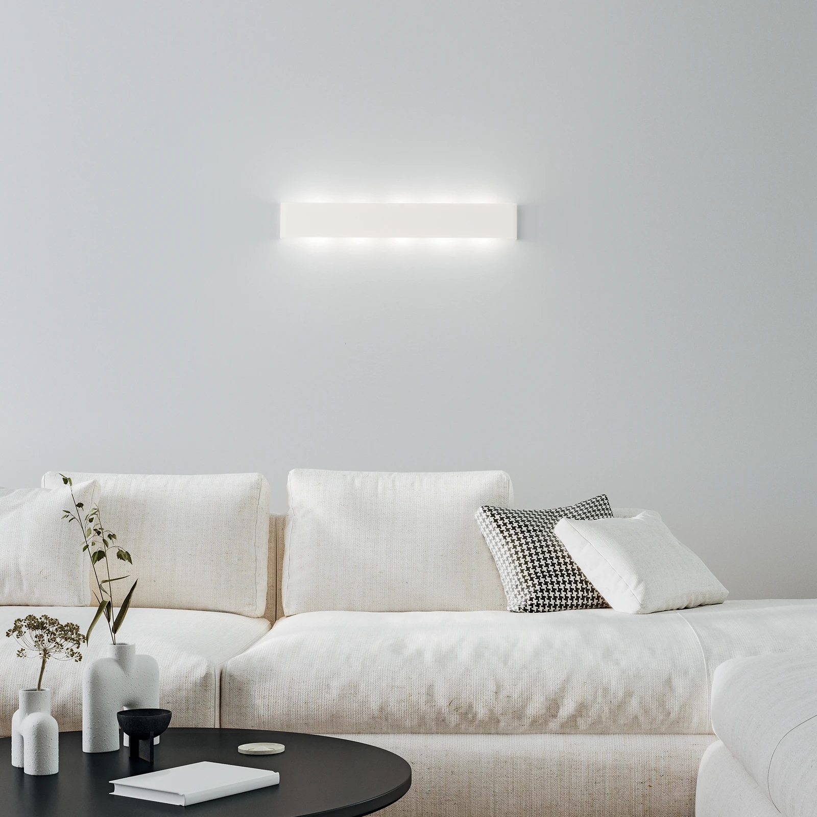 Delta by Ideal Lux, installed